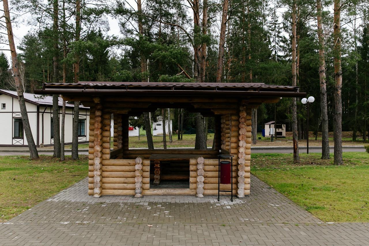 Baza Otdykha Chaika 호텔 Zhodzina 외부 사진
